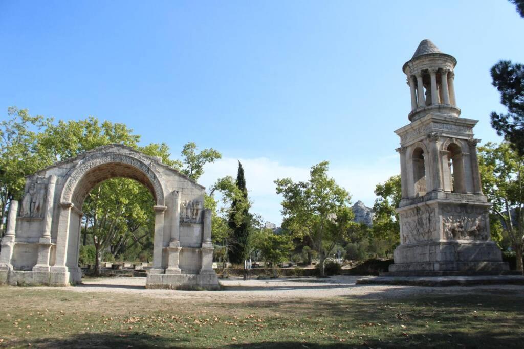 Le Mas De Lucien Entre Arles, Nimes, Avignon. Beaucaire (Gard) Exterior foto